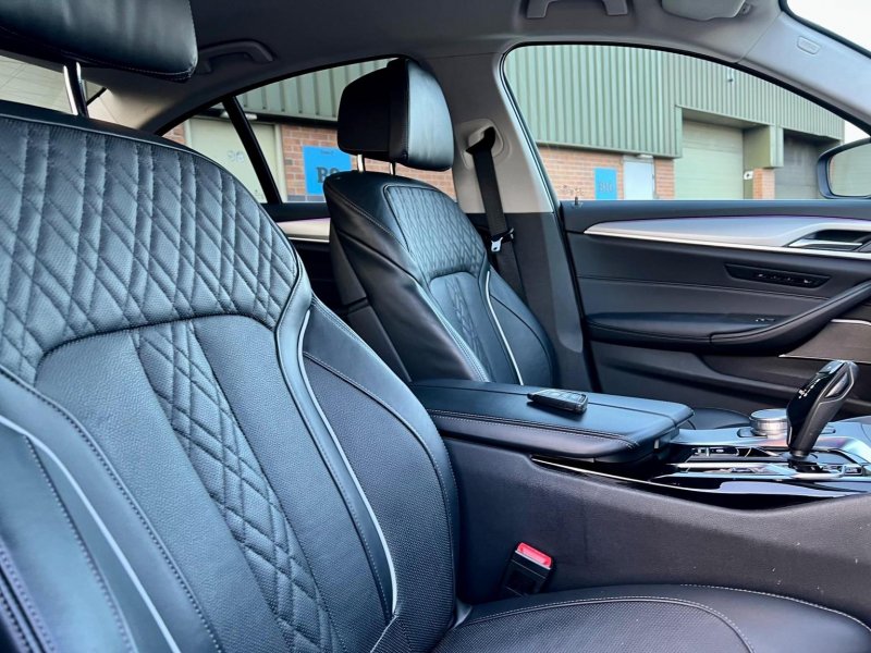BMW 5 SERIES