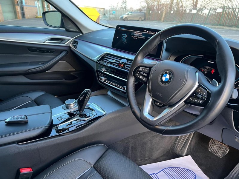 BMW 5 SERIES