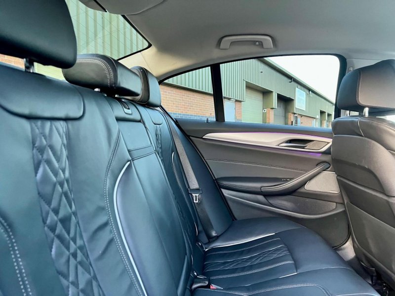 BMW 5 SERIES