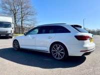 AUDI A4 AVANT