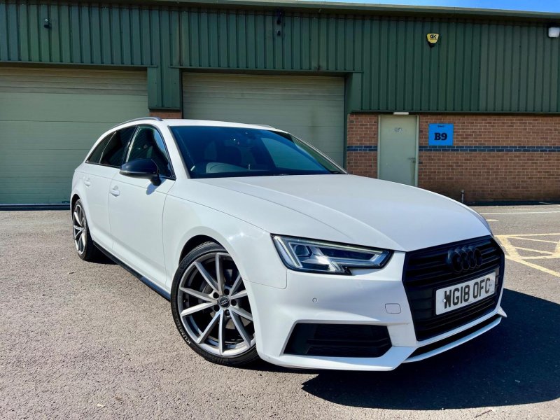 AUDI A4 AVANT