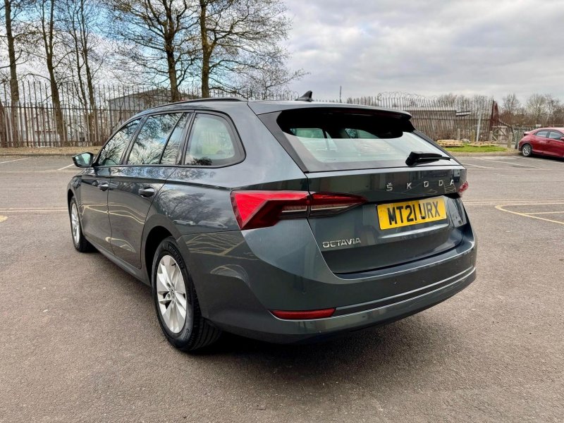 SKODA OCTAVIA